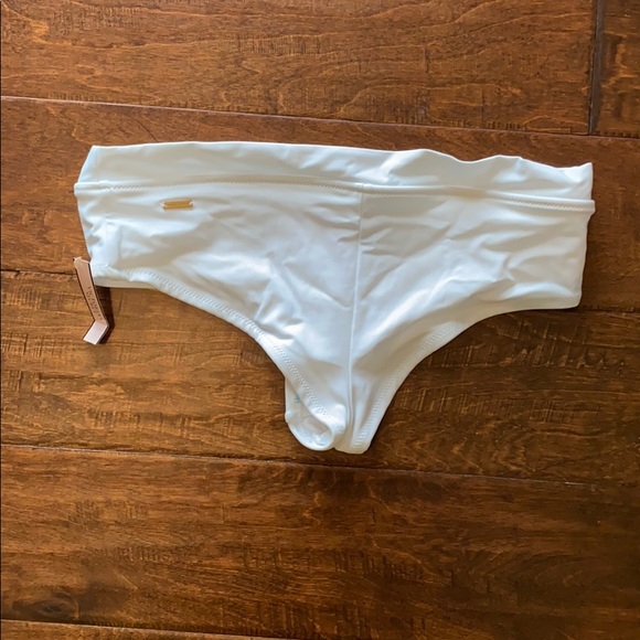 Victoria Secret white bathing suit bottoms - Picture 4 of 4